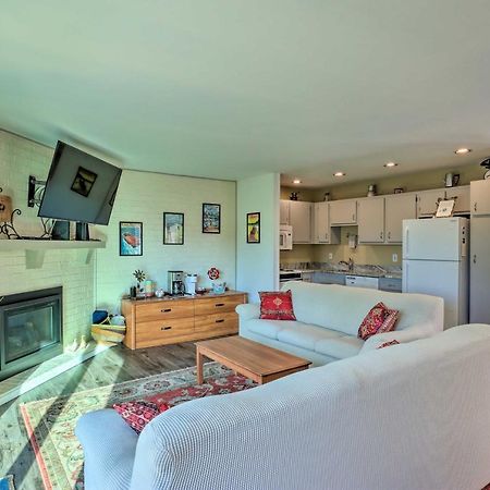 Interlaken Villa With Patio, Steps To Ridge Resort! レイク・ジェニーバ エクステリア 写真